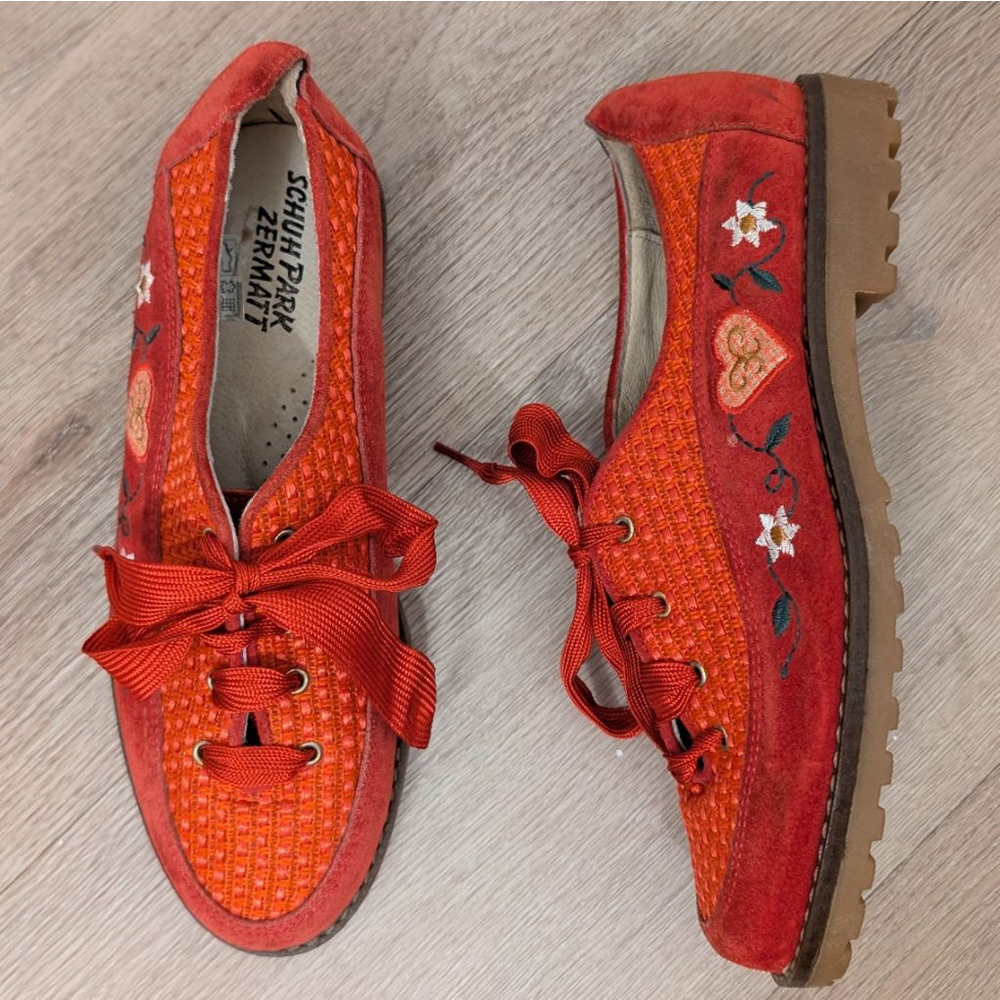 VINTAGE ALPOTRAUM Red Suede & Woven Alpine Tyrolean Trachten Shoes 36.5 EU/6 US